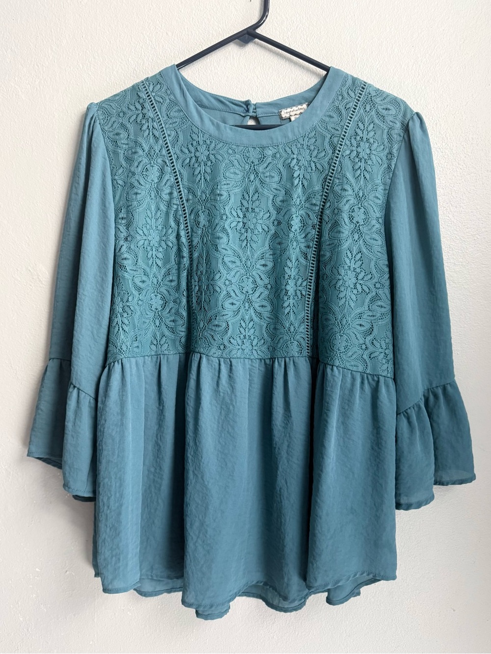 Eyeshadow Teal Lace Yoke Peplum Tunic